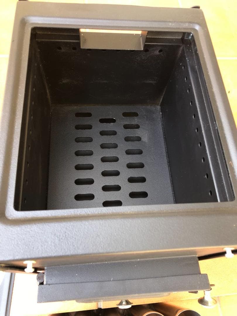 【未使用】薪ストーブ　焚火台　屋外用