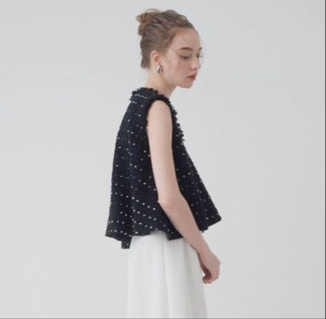 メゾンドドルチェ　キャンディーツイードベスト　ブラック　美品★