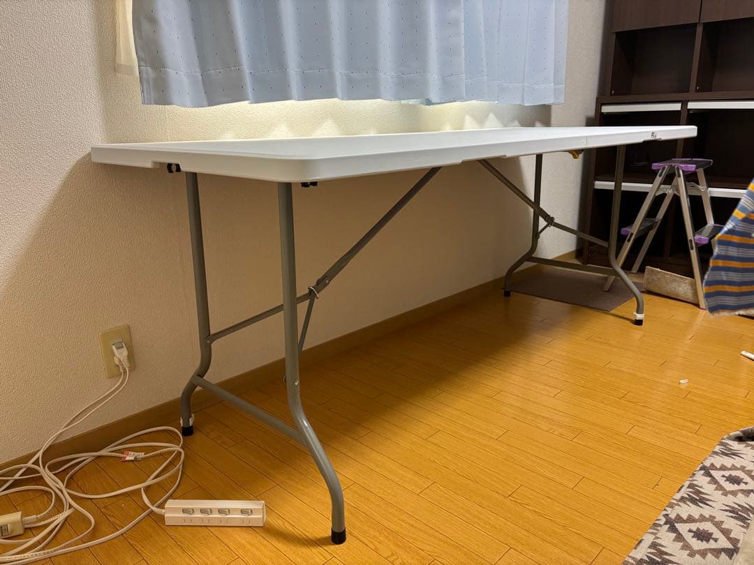 折りたたみテーブル ホワイト