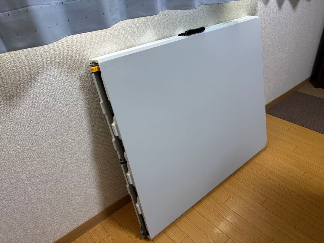 折りたたみテーブル ホワイト