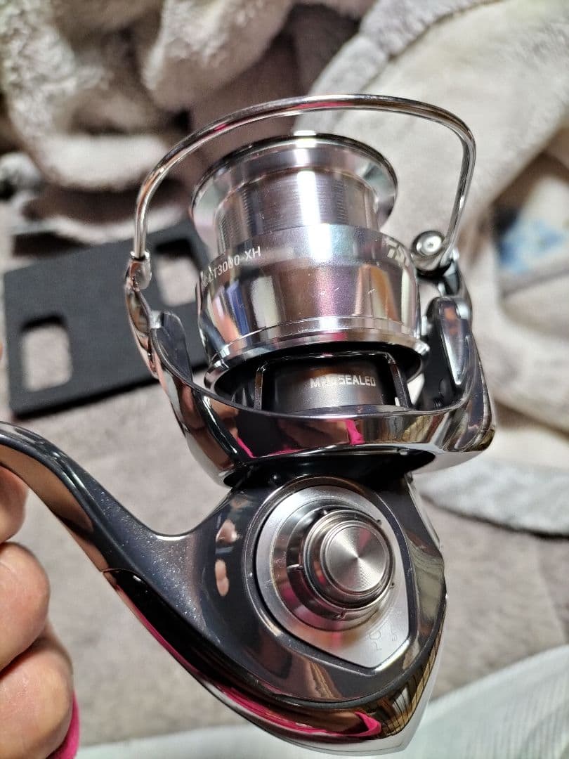 Daiwa EXIST PC LT3000-XH スピニングリール　美品