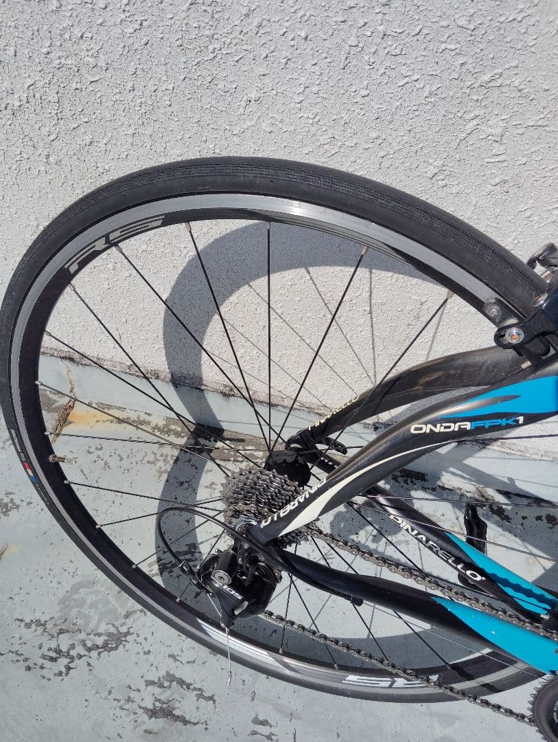 PINARELLO ピナレロ FP UNO Team Skyカラー ロードバイク