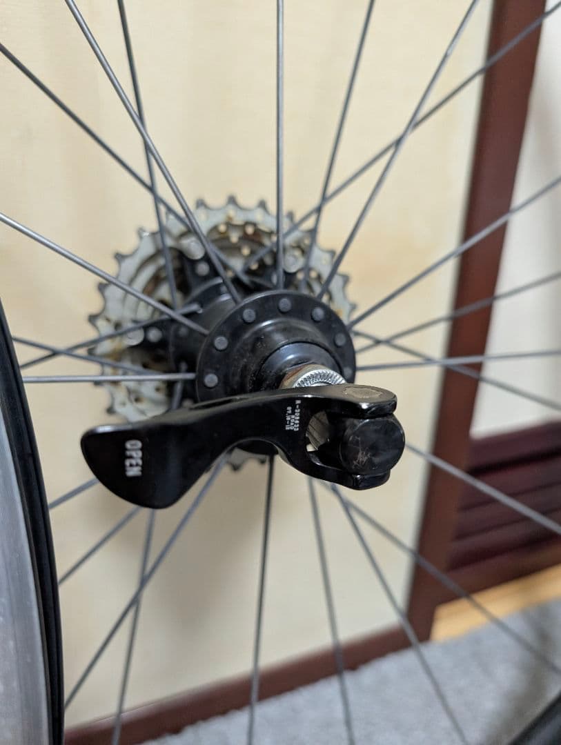 105スプロケ付き！ DT SWISS R460 700C リムブレーキ