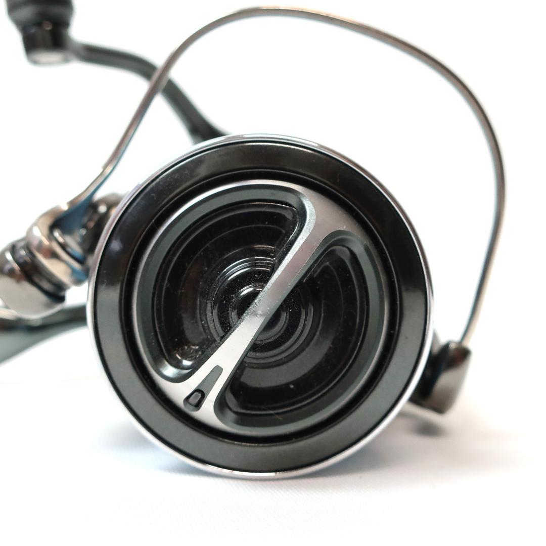 綺麗】 シマノ 22ステラ C2500SKG-K 043863 スピニングリール