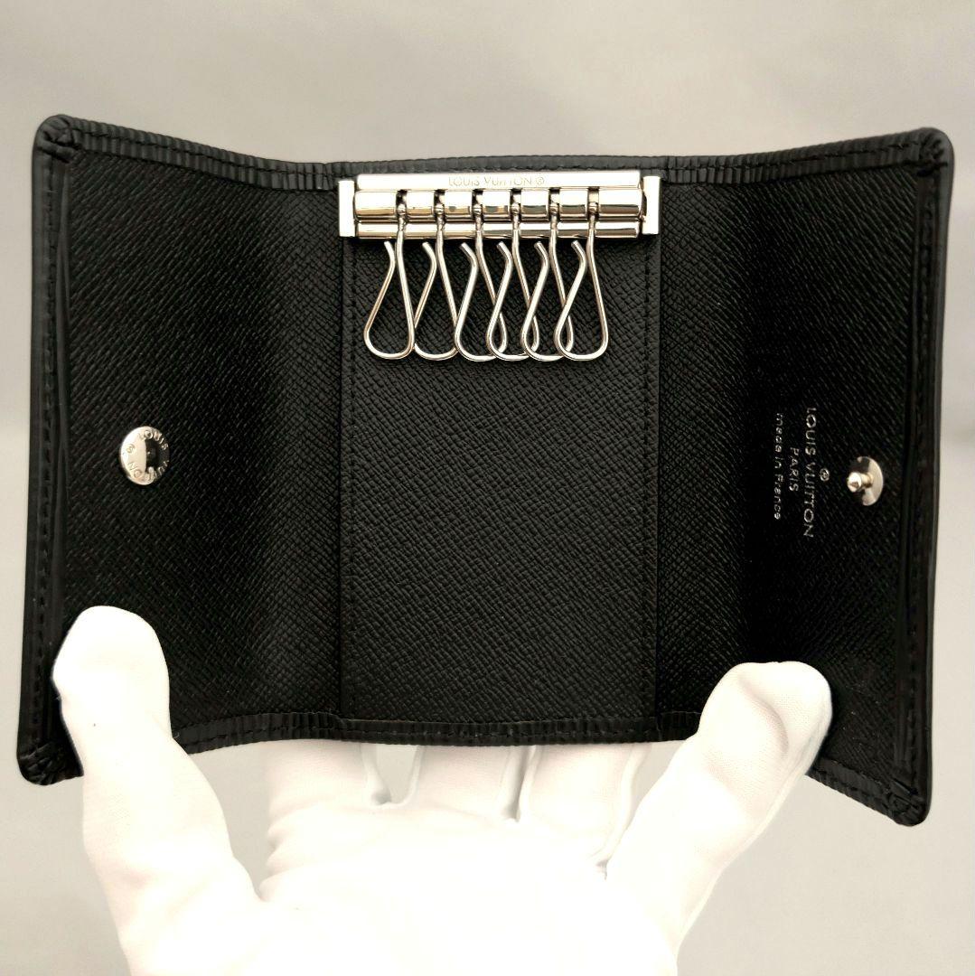 LOUIS VUITTON　エピ６連キーケース　ブラック　黒