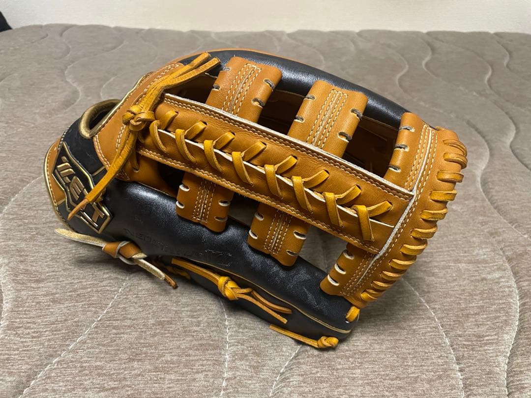 ZETT 野球グローブ 黒と茶色 レザー 編み込みスタイル　軟式、外野用