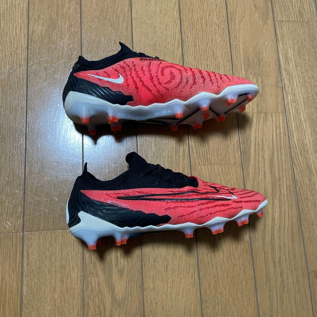 ナイキ　ファントムGX FG
