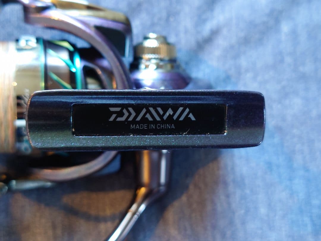USED Daiwa Emeraldas MX 2508PE-H スピニング
