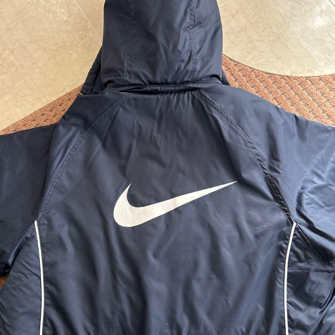 未使用タグ★NIKE 11000円 撥水 防寒 ベンチコート M 紺色 中綿ボア