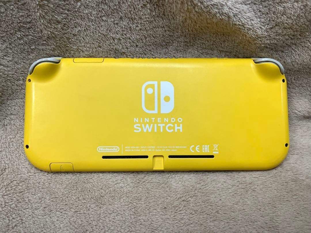 【おまけ付き】Nintendo Switch Lite イエロー