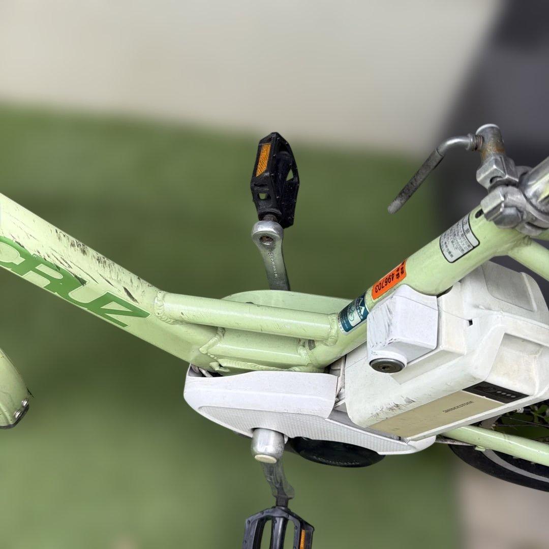 電動アシスト自転車26インチ バッテリー付 充電器付 通学 大阪 引き取り限定