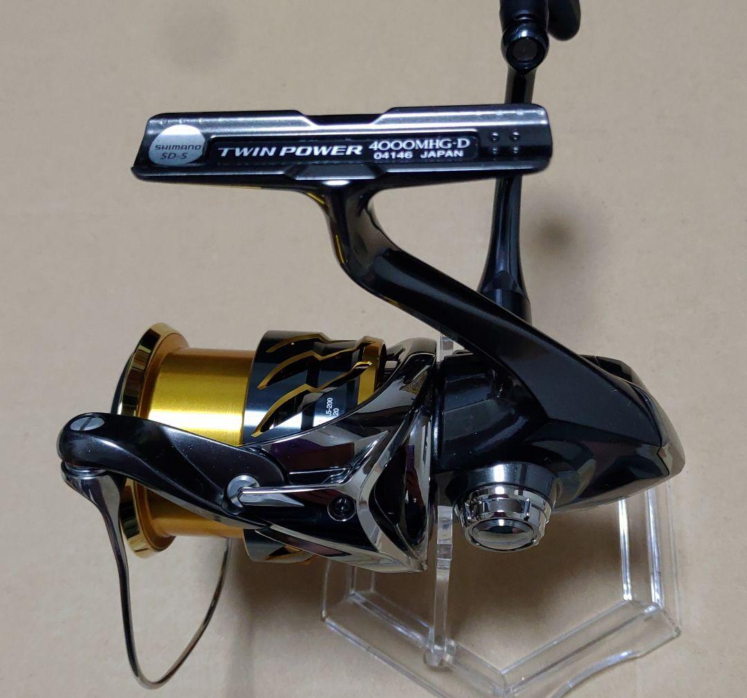 20ツインパワー　4000MHG（ゴメクサスハンドルノブ）