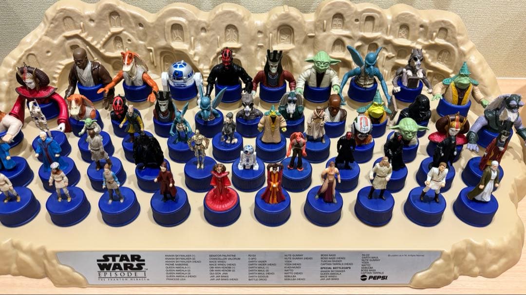 スターウォーズ　ボトルキャップ　ステージ付きコンプリートセット