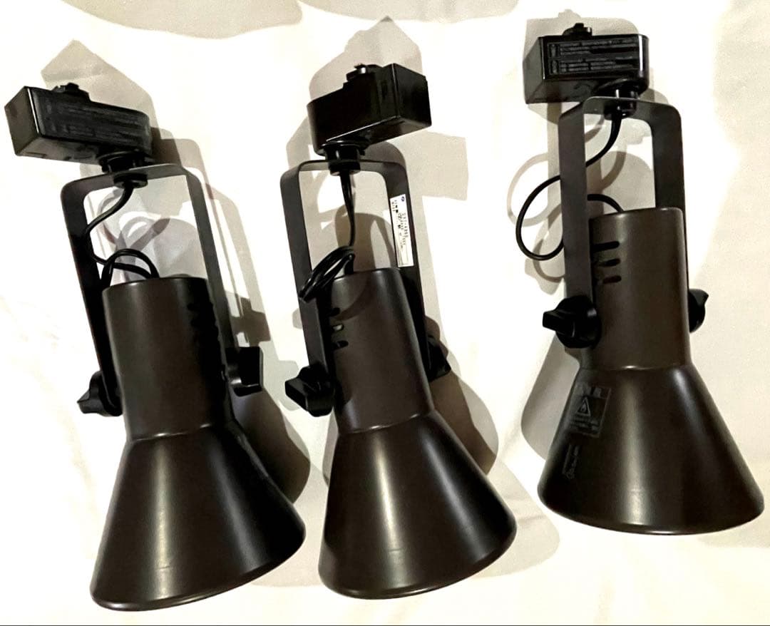 大光電機LEDスポットライト 6個セット 白と黒 LED電球付き 大きめ