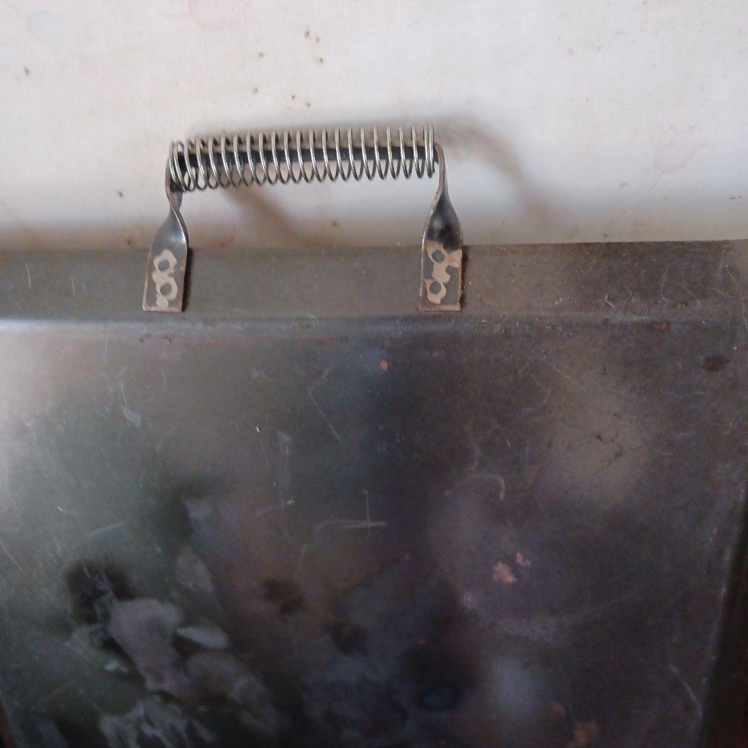 鉄製長方形グリルプレート持ち手あります。