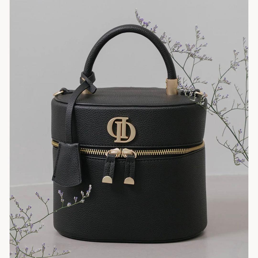 Dモチーフバニティバッグ