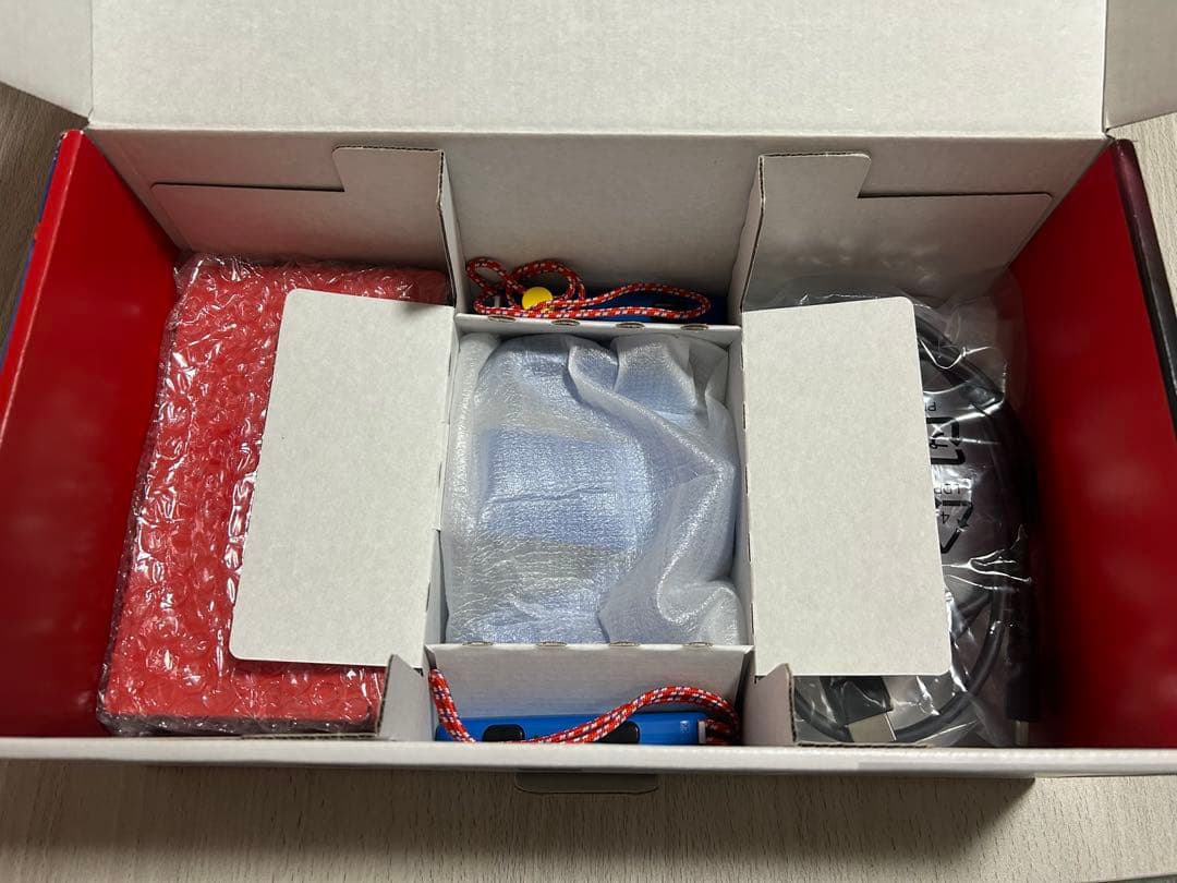 Nintendo switch マリオレッド×ブルー