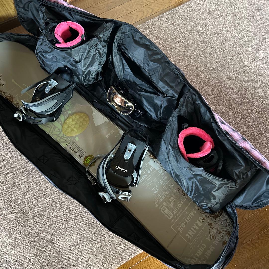 【美品】スノボーセット　板　ビィンディング　ブーツ　ウエア　ゴーグル　ケース