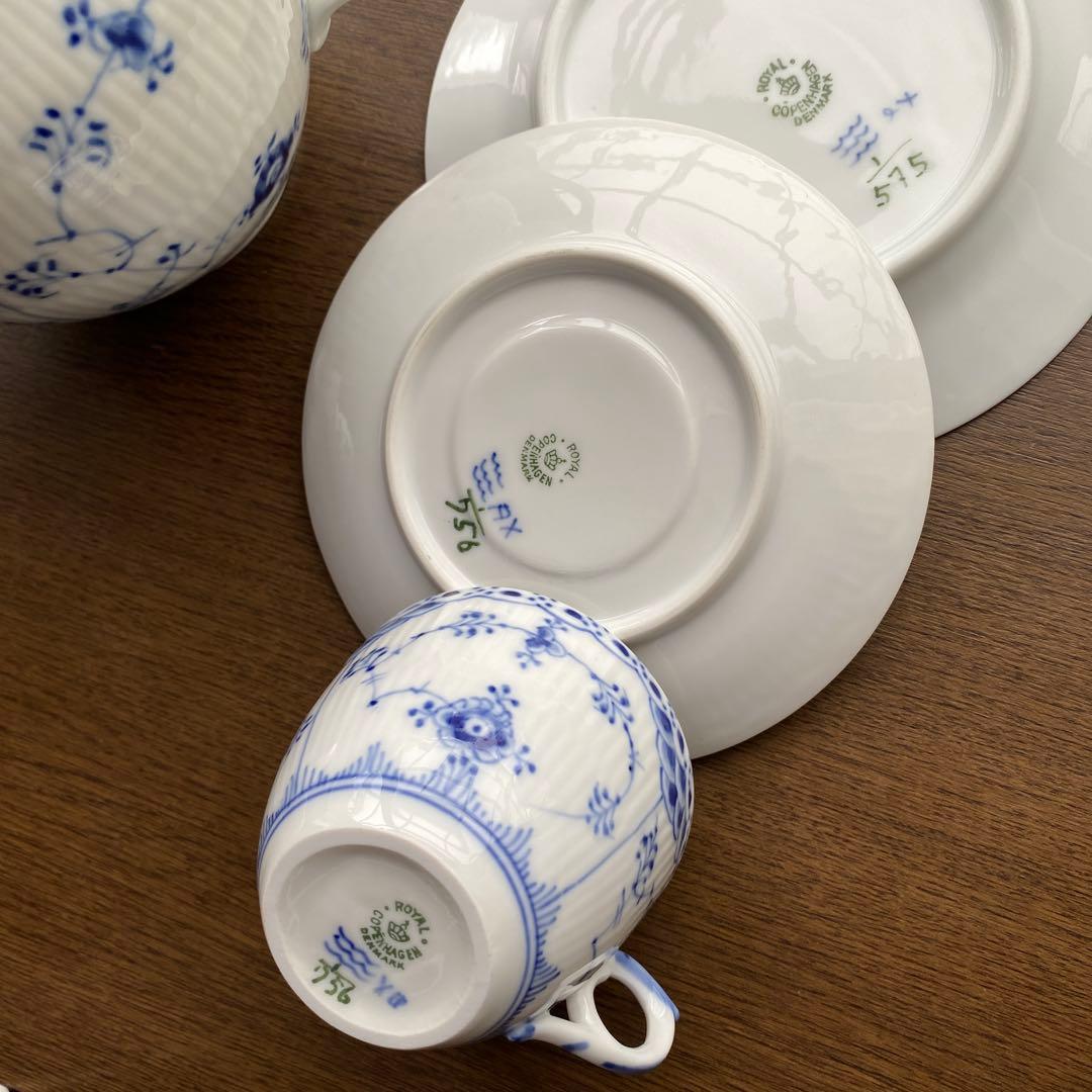 ロイヤルコペンハーゲンブルーフルーテッドハーフレースSet