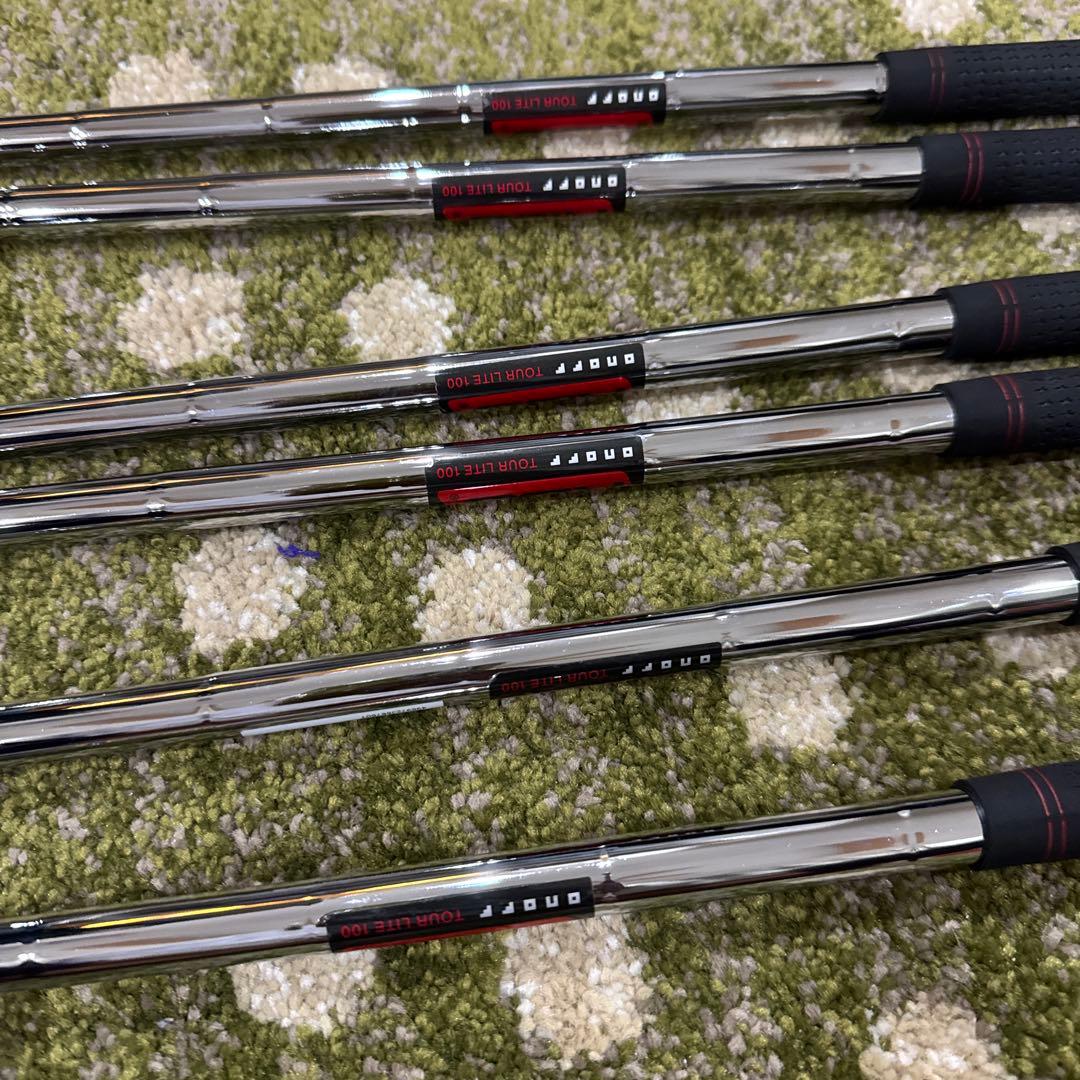 オノフ　アカ　アイアンセット KBSシャフト6本