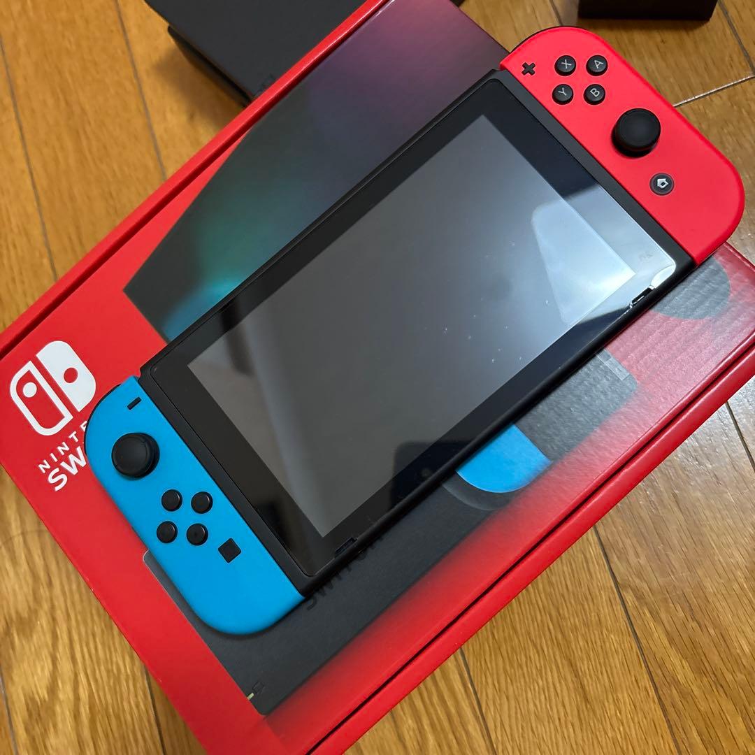 任天堂　Switch