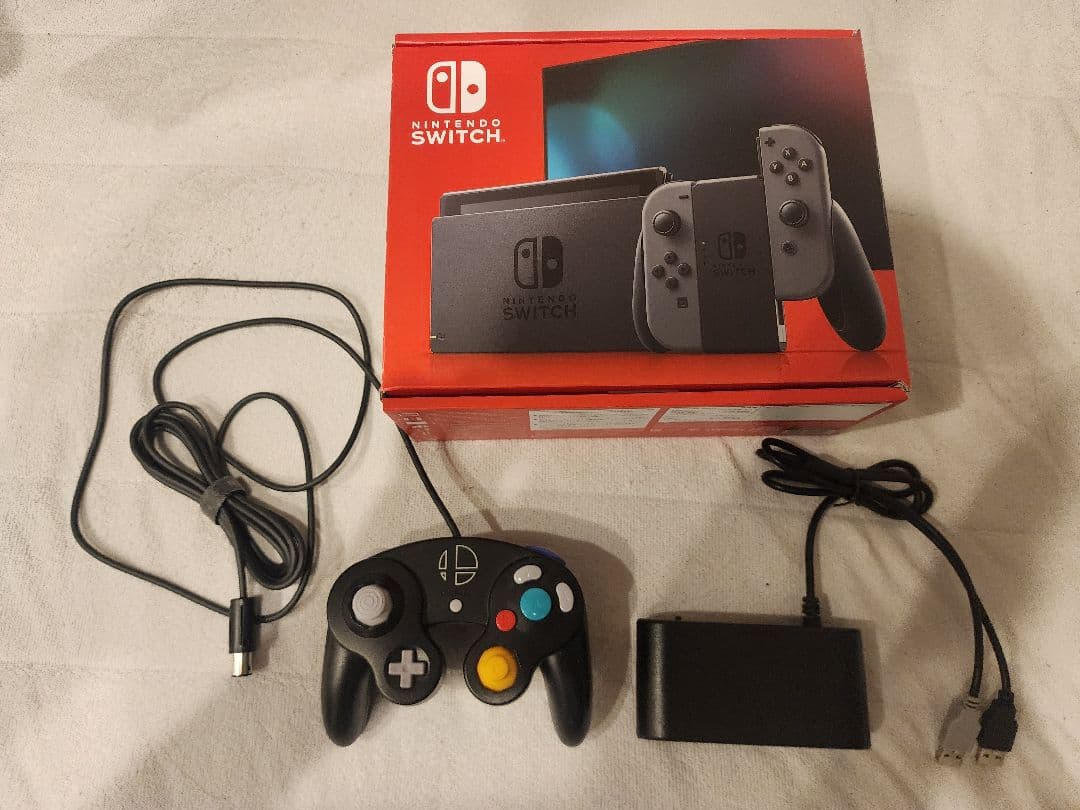 Nintendo Switch（本体） グレー　GCコン＋変換アダプタ付き