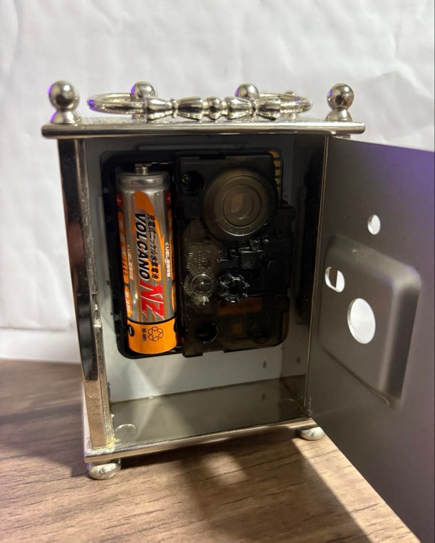 ブセナテラス テラスホテル シルバー置時計