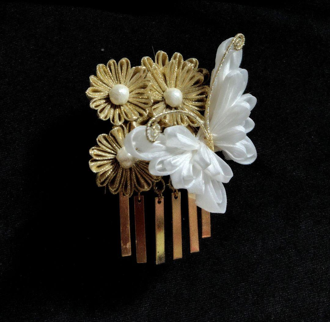 つまみ細工 髪飾り 蝶々 成人式 卒業式 結婚式 七五三 かんざし