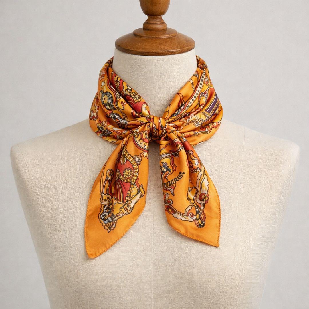 さな　Hermès エルメス シルクスカーフ 海洋モチーフ