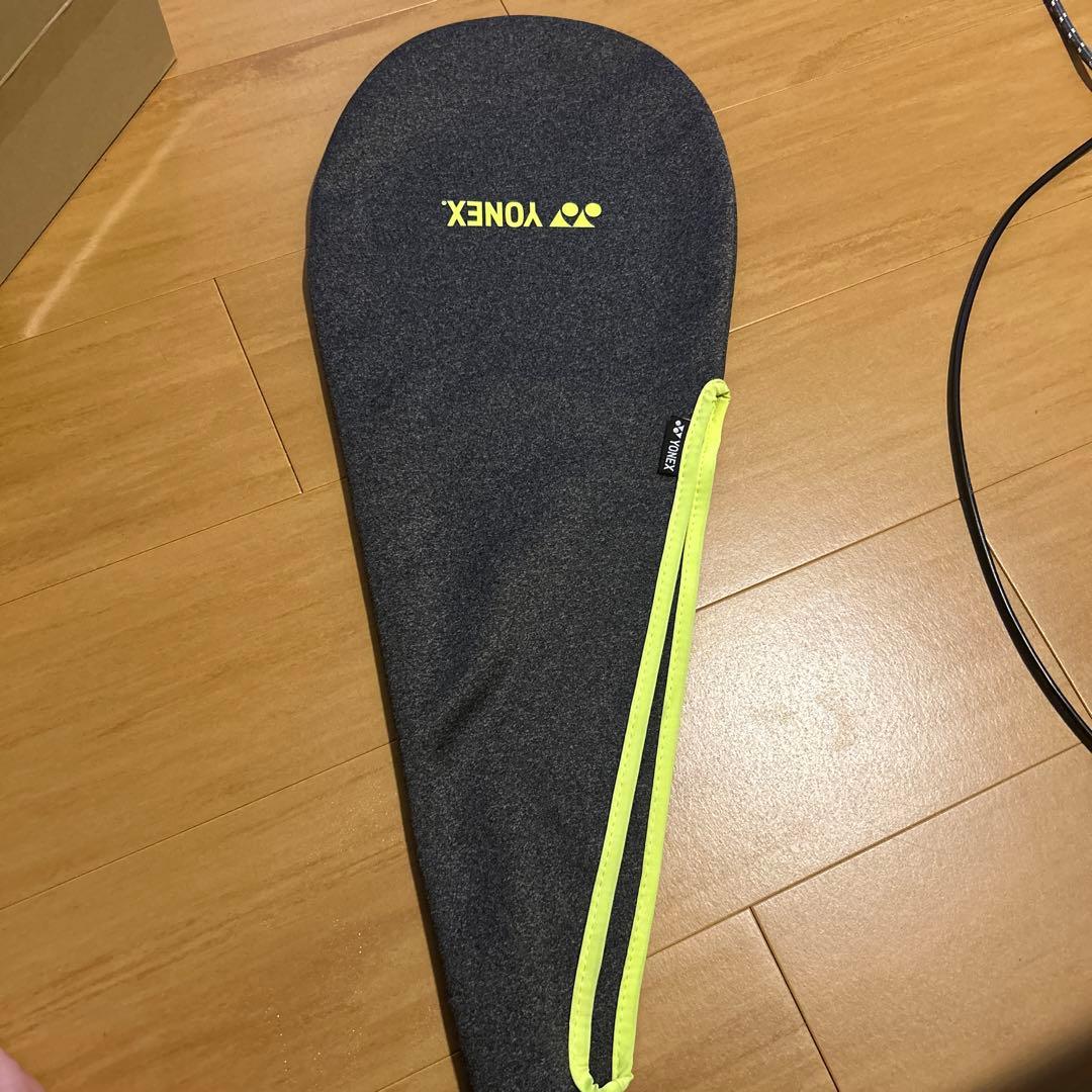 ソフトテニスヨネックスボルトレイジ5V