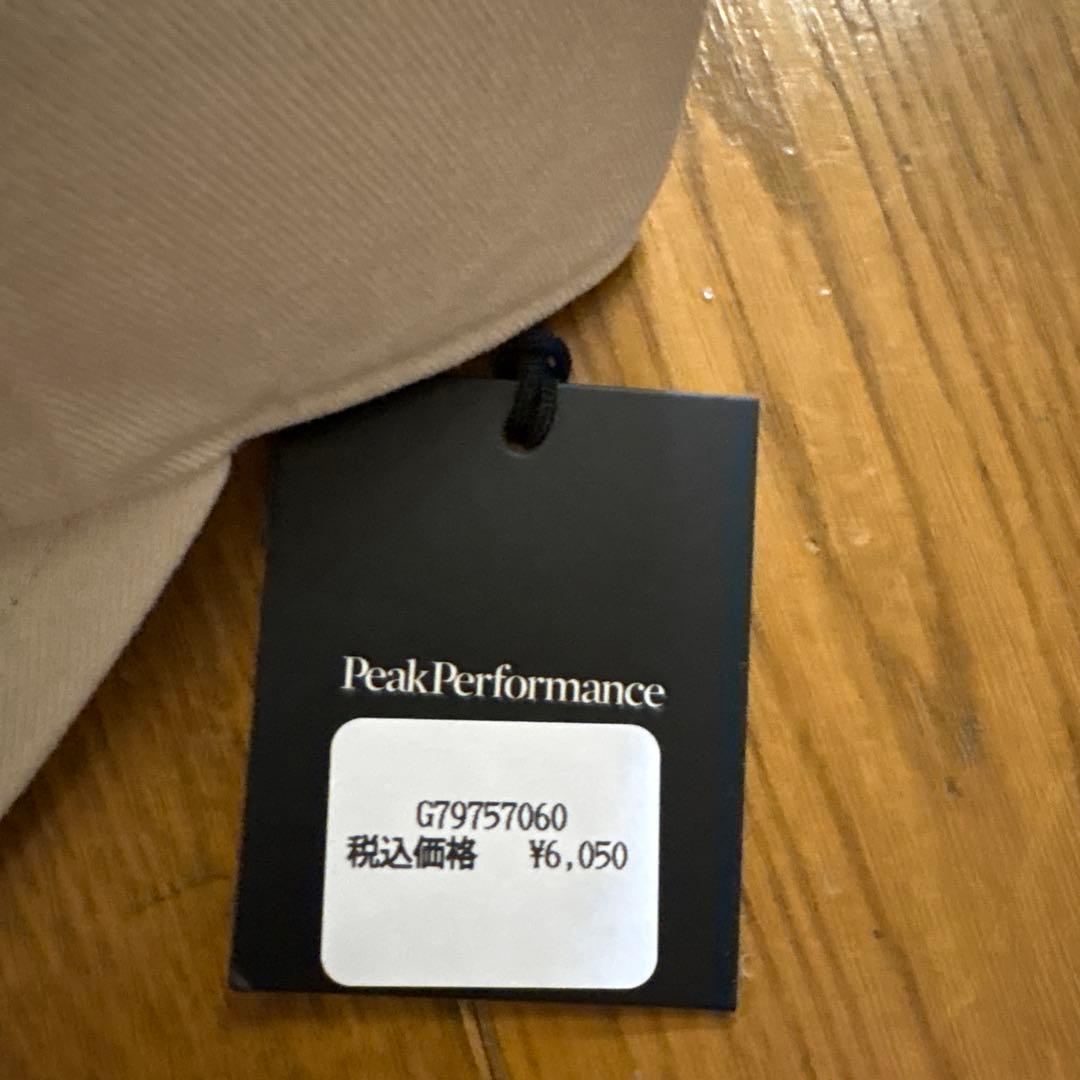 全て新品⭐︎PeakPerformanceトータル30500円ゴルフ場でモテモテに