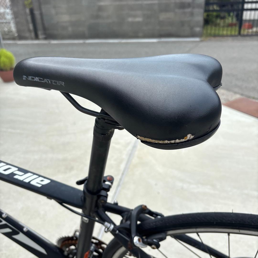 Air onクロスバイク ブラック