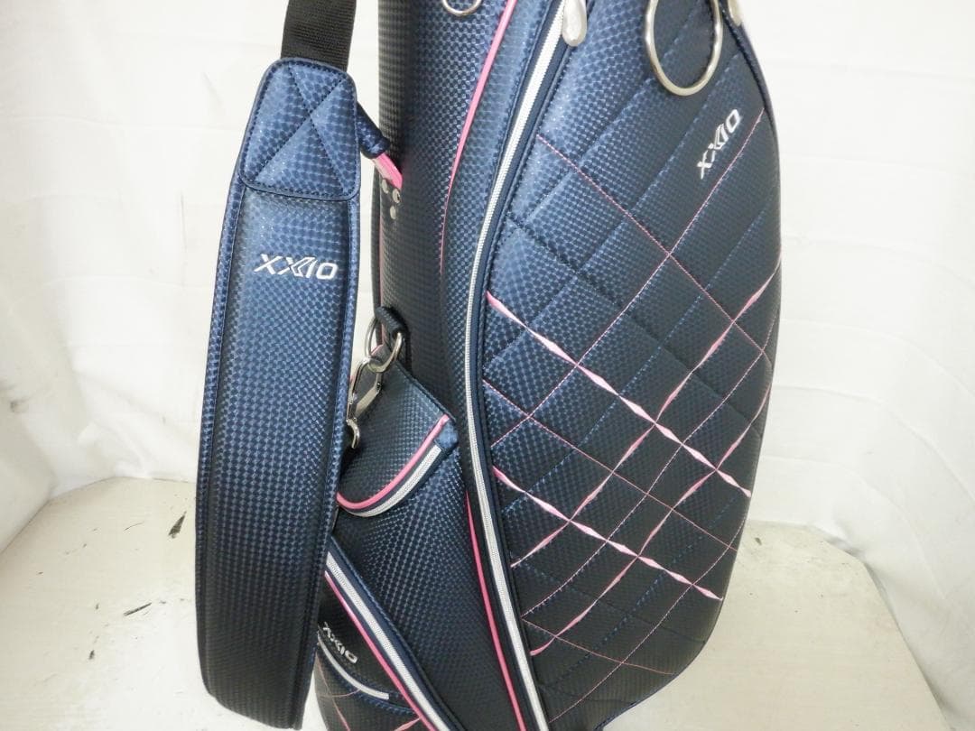 XXIO★ゼクシオ★8.0型★軽量★ウィメンズ★レディース★美品★カート(NV)