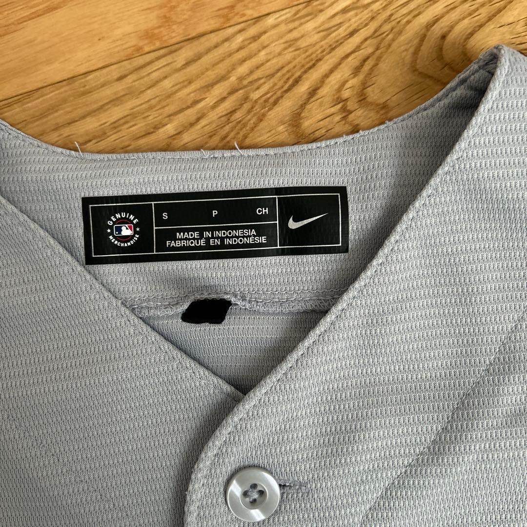 ミルウォーキーブリュワーズ　ユニフォーム#24