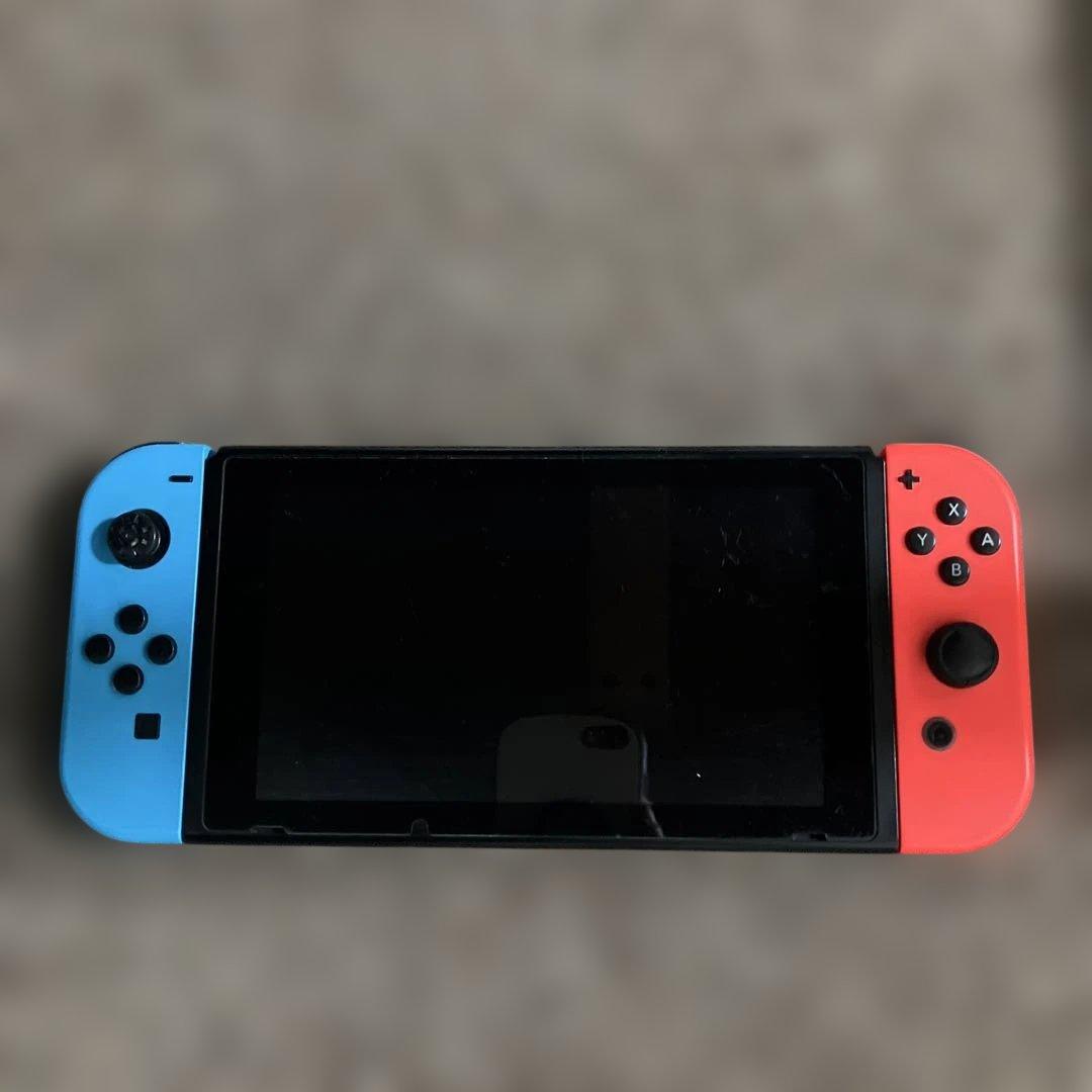 Nintendo Switch ネオンブルー／レッド+ 付属品