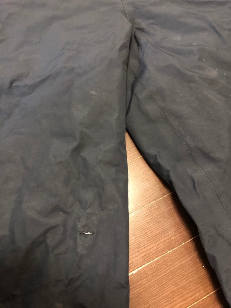 DAIWAフィッシングスーツ(上下セット) 迷彩/黒