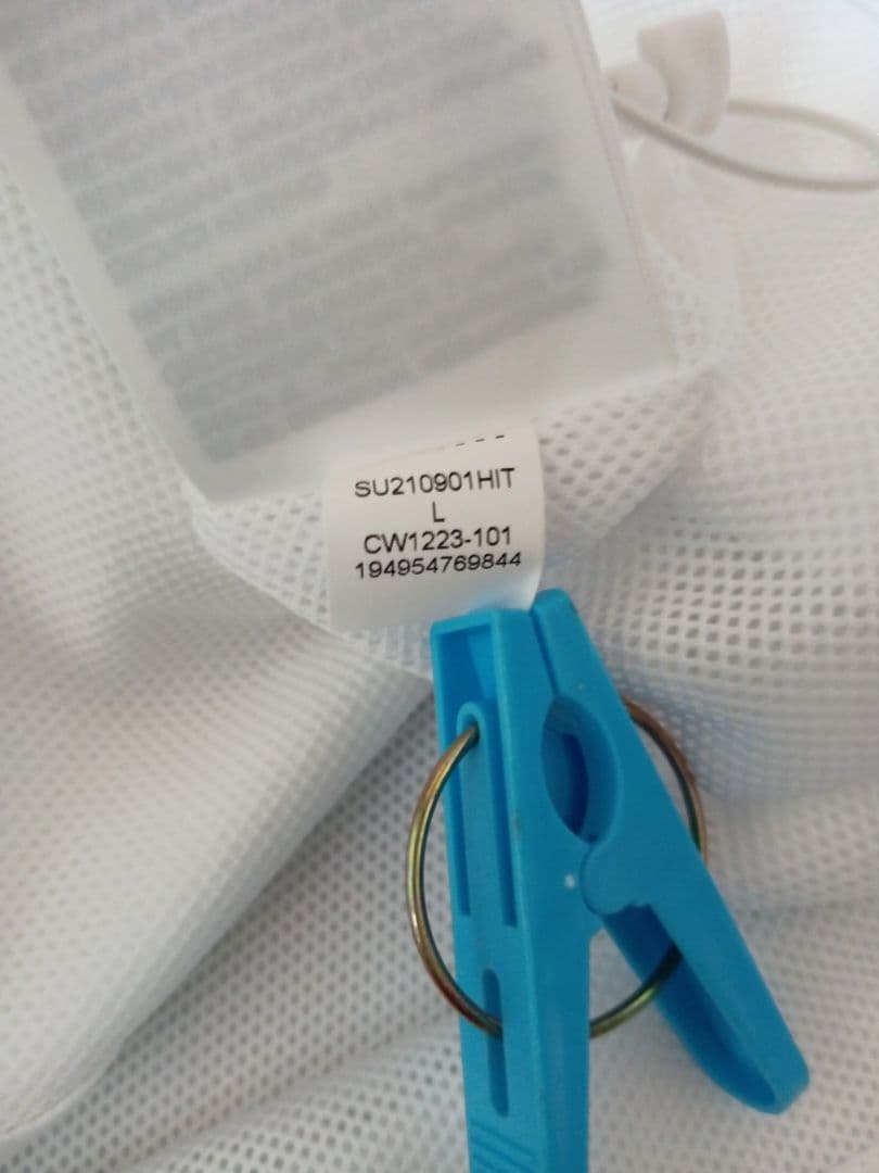 新品タグ付き未使用品　Jordan パリ・サンジェルマン ピステジャケット