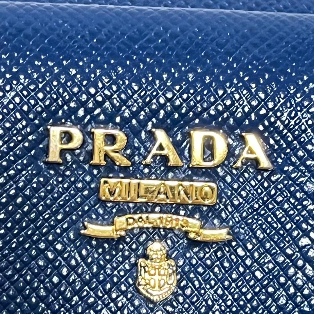 美品✨PRADA キーケース　フィオッコ　ネイビー　メタルロゴ　6連
