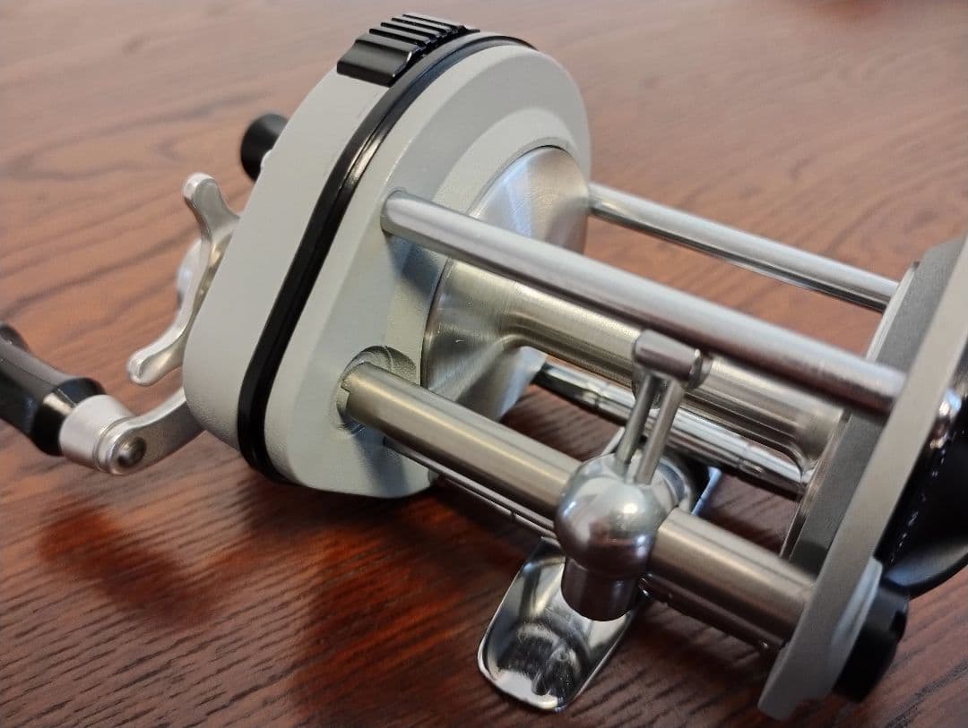 き*ズ様 ダイレクトリール　フルーガー　シュープリーム 510　SUPREME