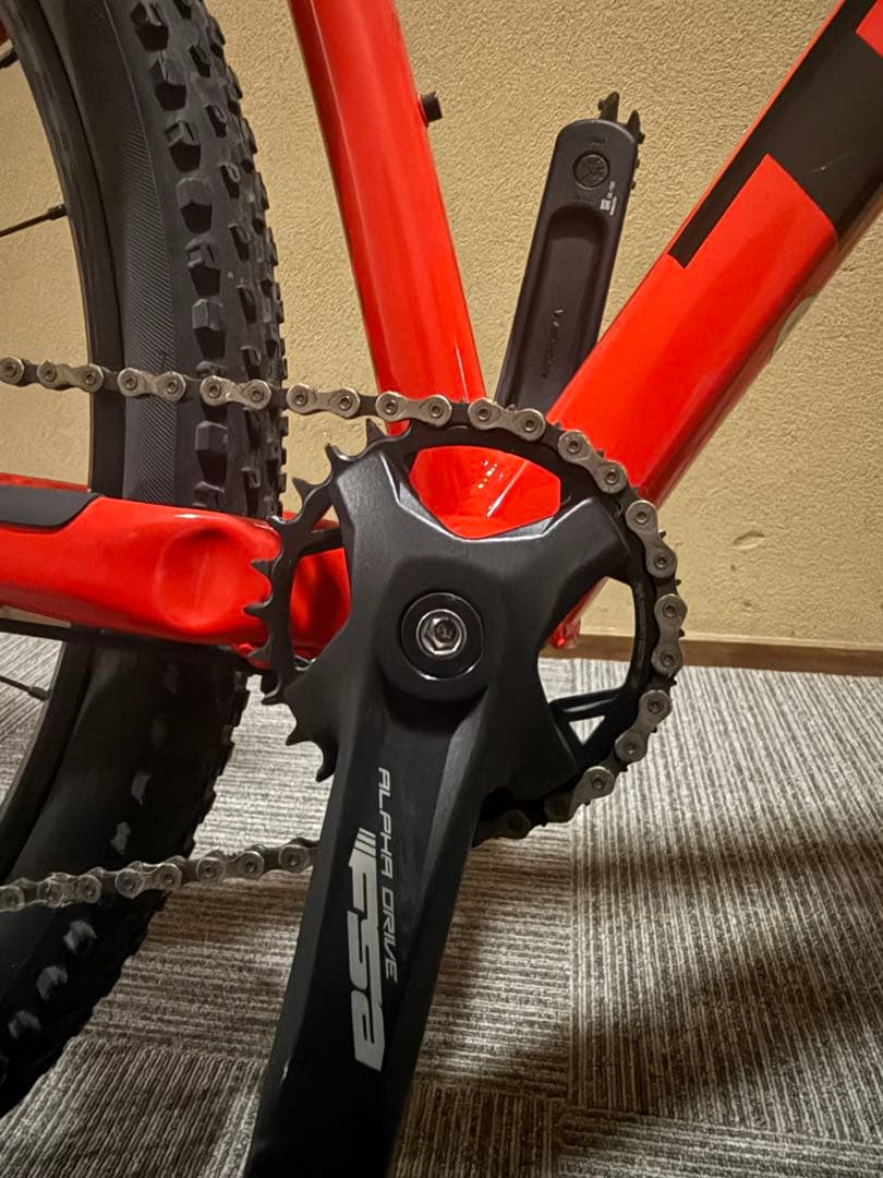 自転車本体 Trek Marlin 7