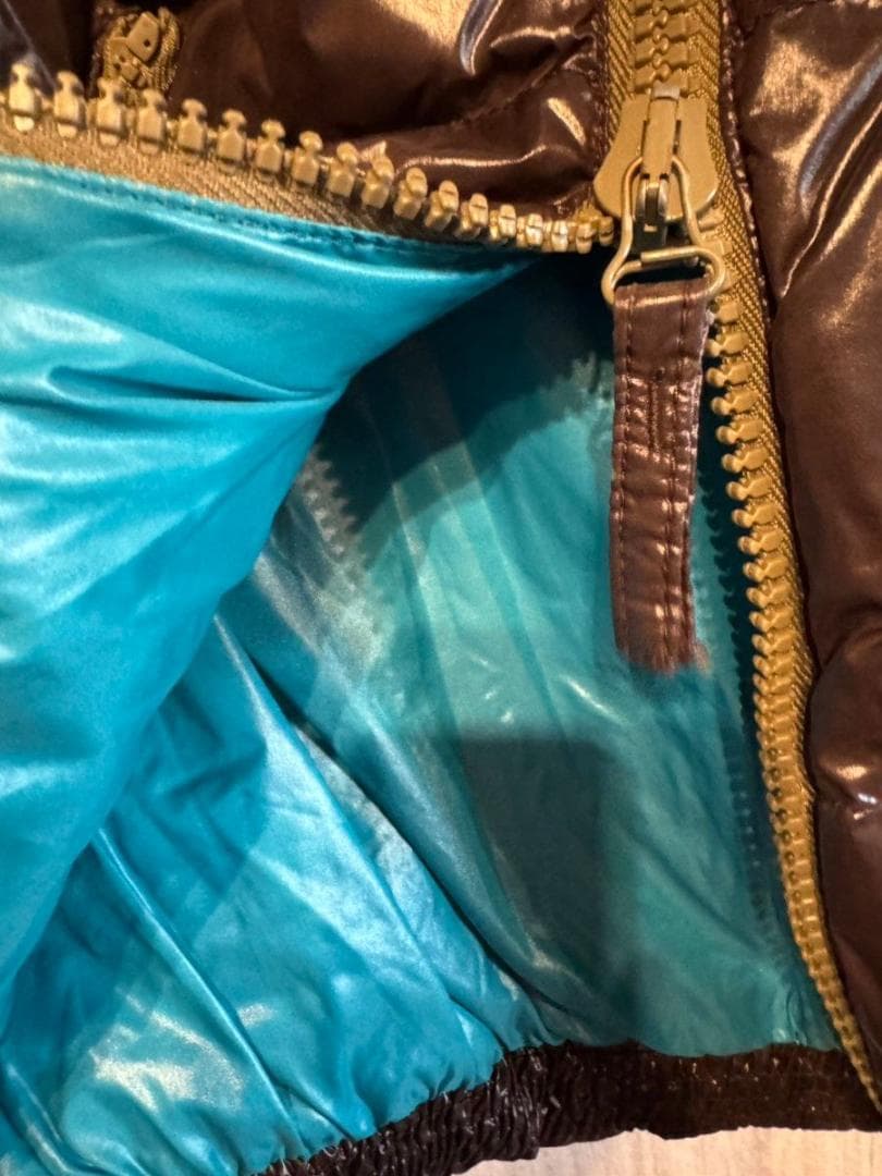 処分価格！　DUVETICA ダウンベストフード付き　48 デュベティカ