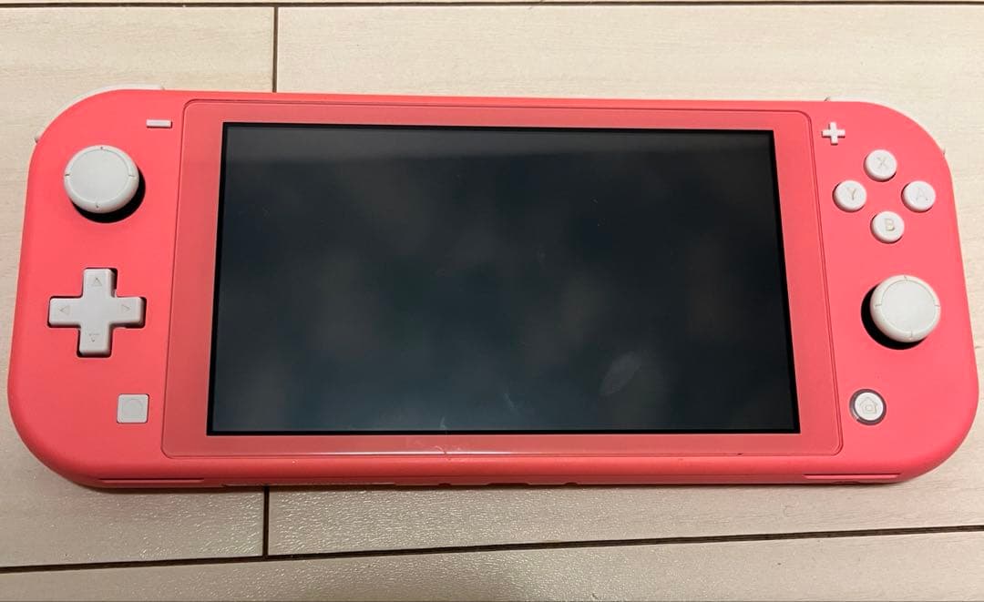 R*i様 Nintendo Switch Lite コーラル 本体