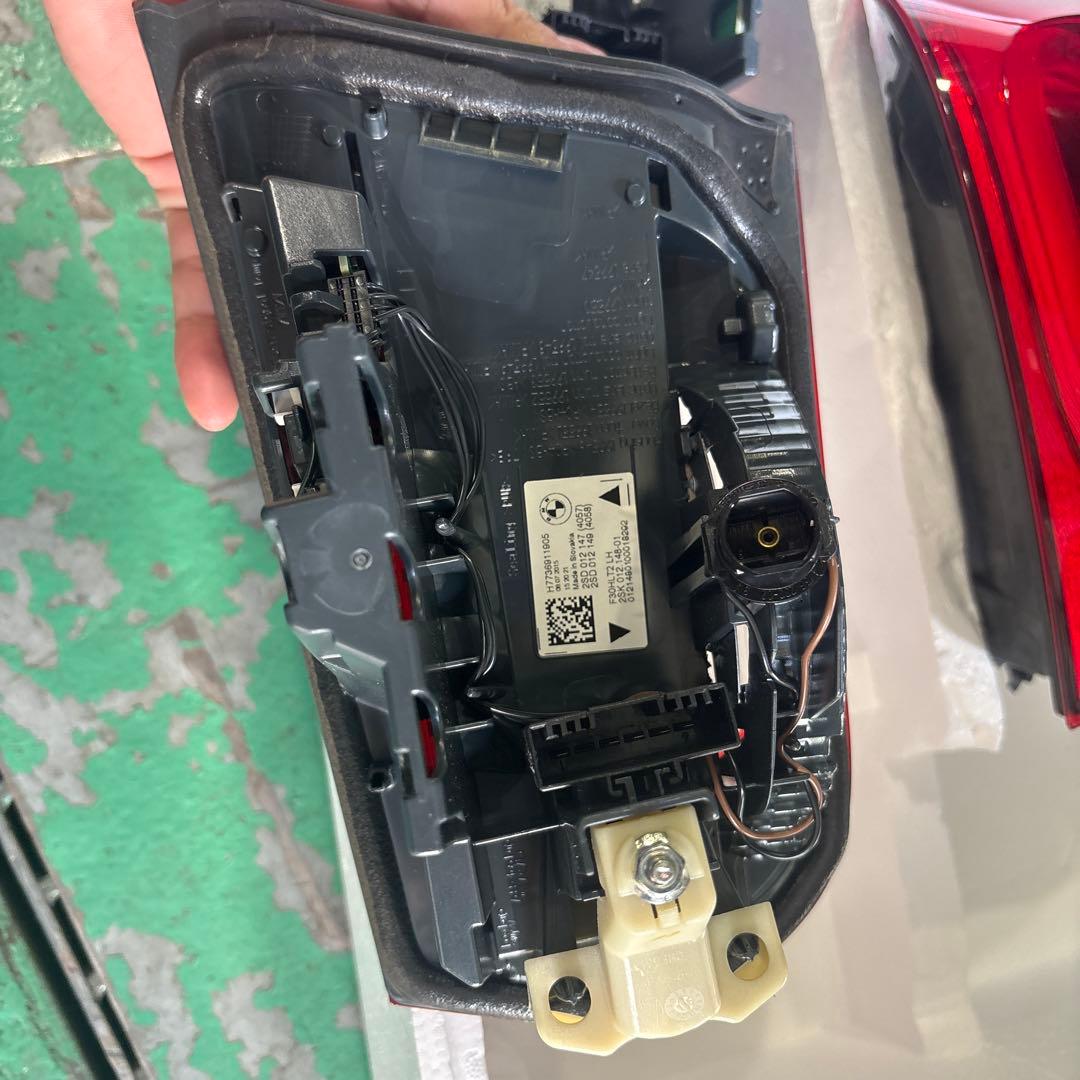  F30 後期　テールレンズ