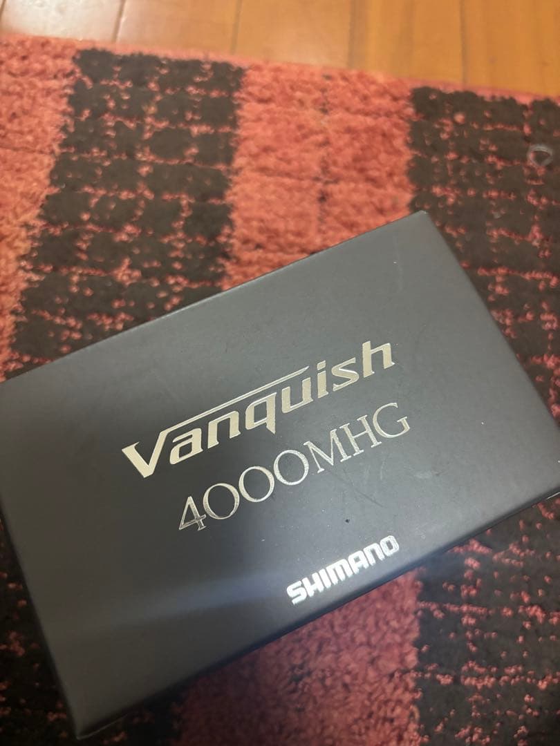 【超美品】SHIMANO Vanquish スピニングリール　4000mhg