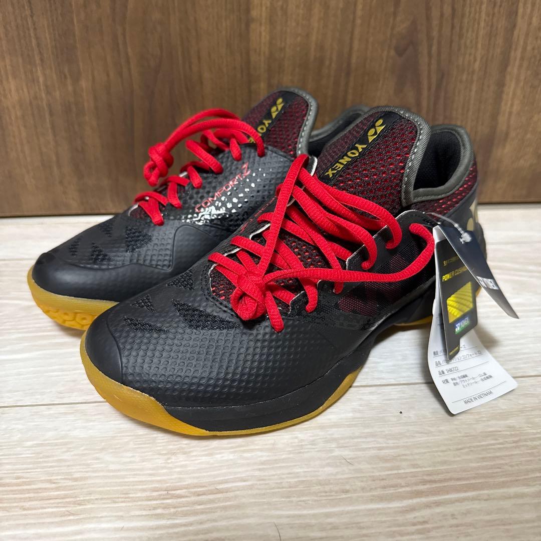 【タグ付き】YONEX ヨネックス バドミントンシューズ　24センチ