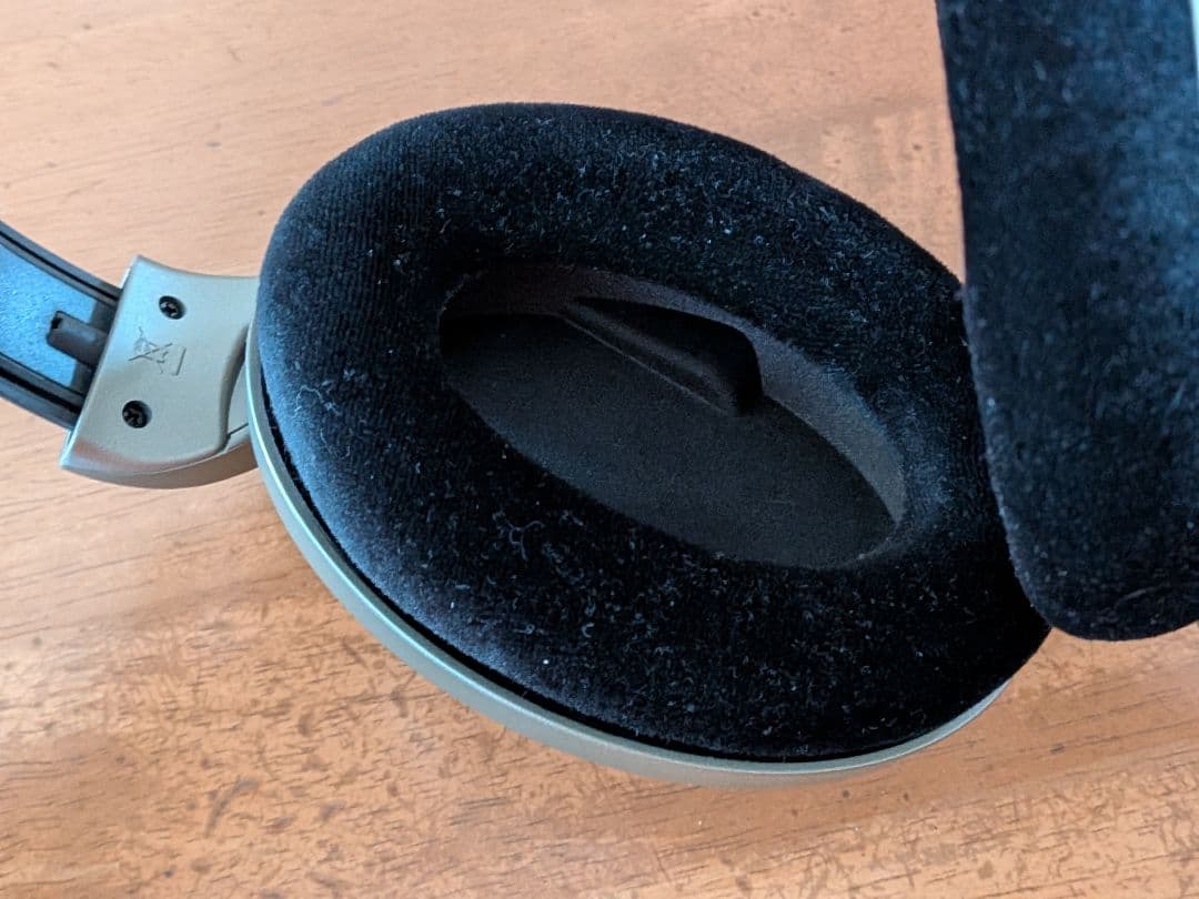 【ヘッドホンハンガー付】Sennheiser HD595 有線ヘッドホン