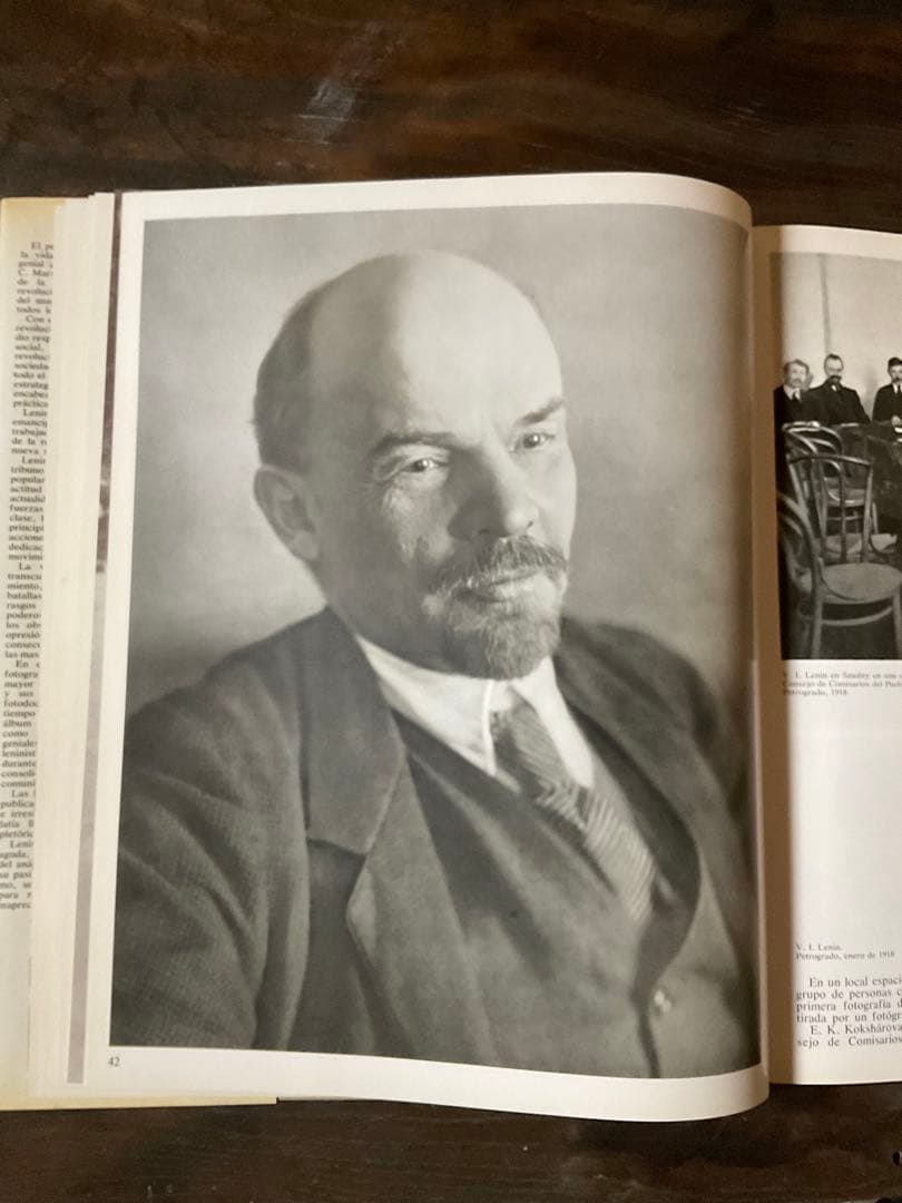 1983年 Vladimir llich LENIN。【レーニンの写真集、洋書】