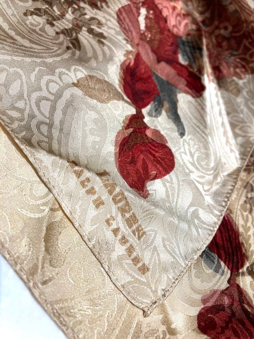 新品未使用　ローレンラルフローレン シルク　スカーフ　大判　総柄　花柄　RLL