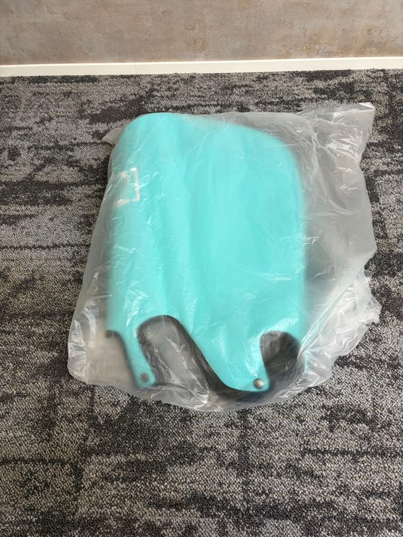 Vtwelve キャディーバック9inch　新品未使用