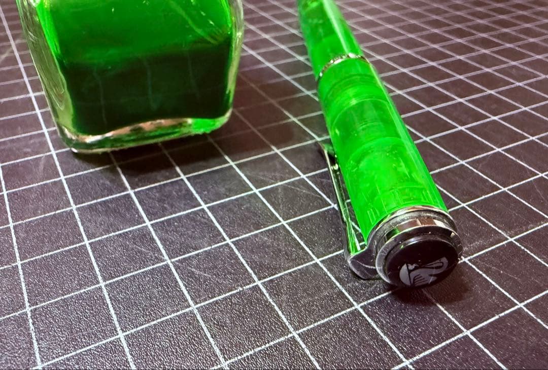 O*a様 Pelikan ペリカン M205 万年筆 ペン先BB ボトルインクセ